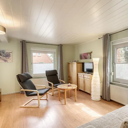 Haus Blumenwiese Apartment Waren (Mueritz)